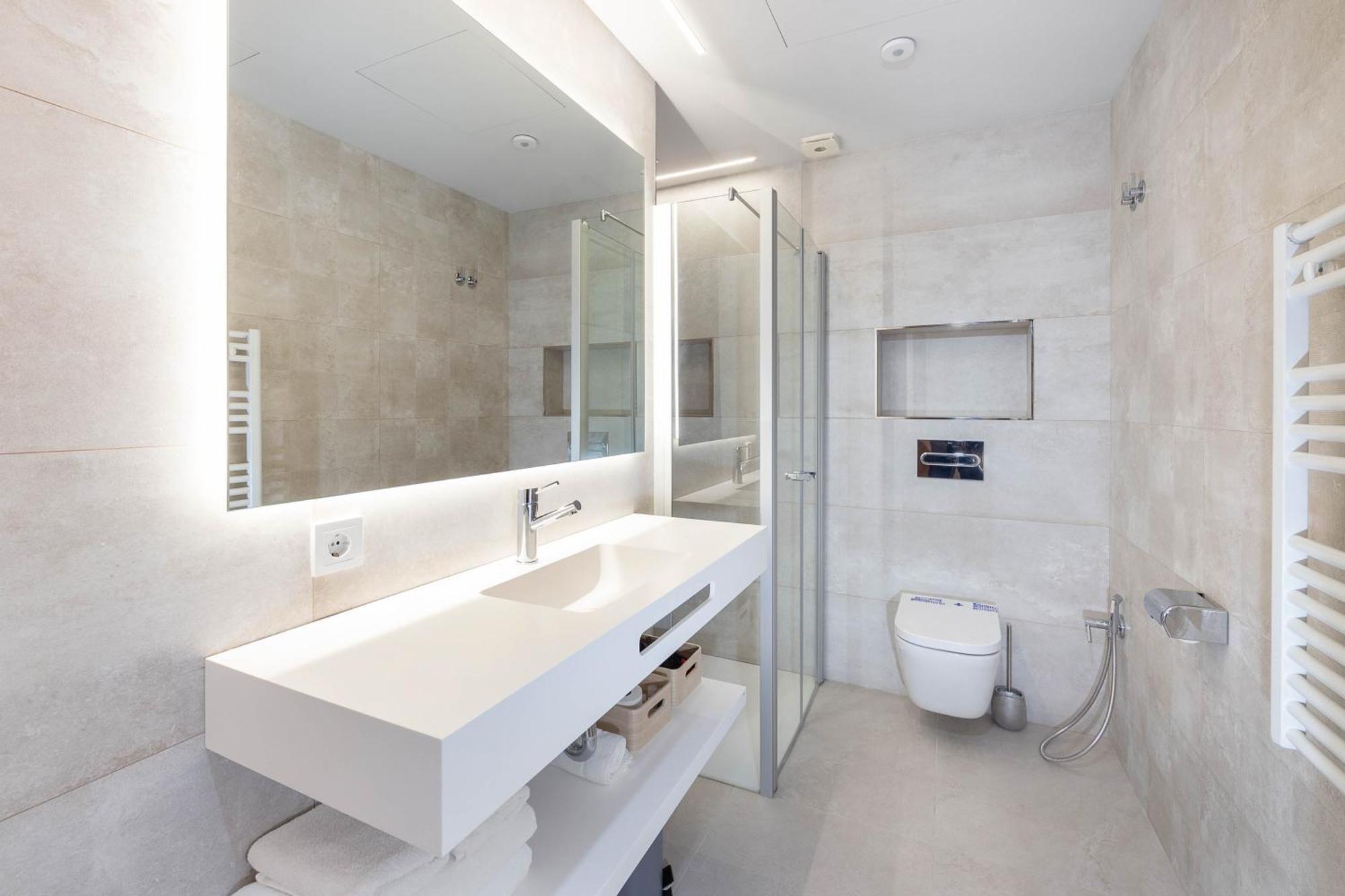 C&C Apartments Figueres  Exterior photo